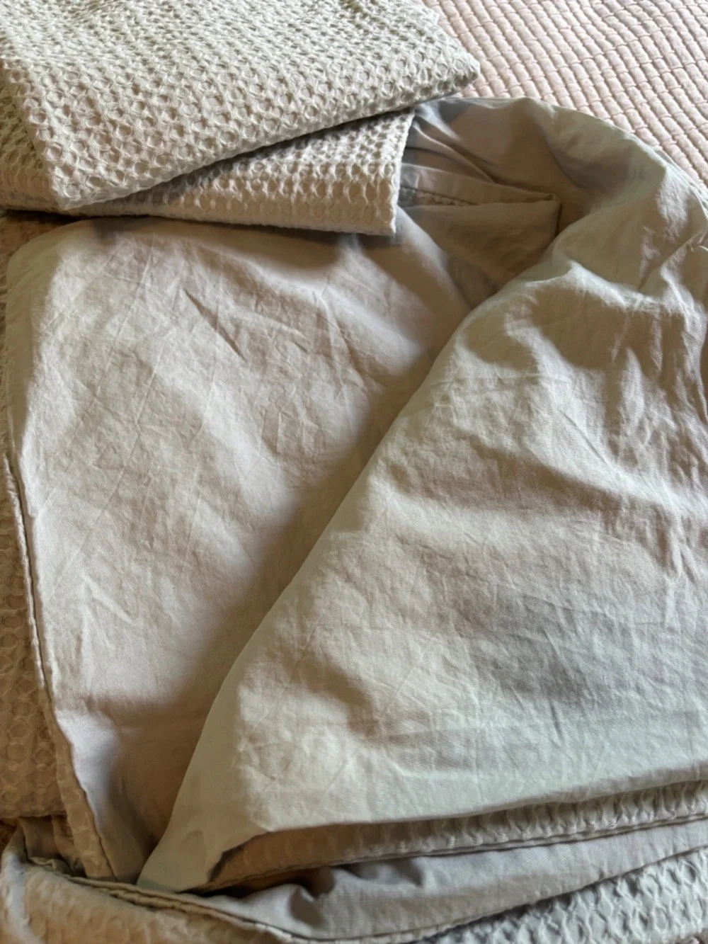 Quince Organic Luxe Honeycomb Duvet Cover Set (includes shams) - King / Cal King - Picture 3 of 8